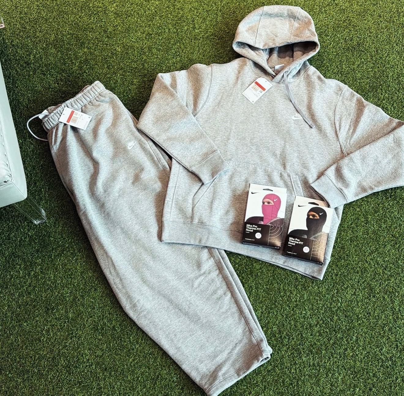 Nike Fleece Pullover Hoodie & Sweatpants Set