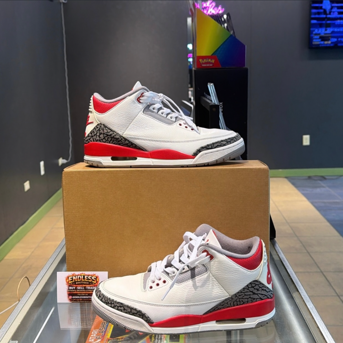 Jordan 3 Fire Red (2022)