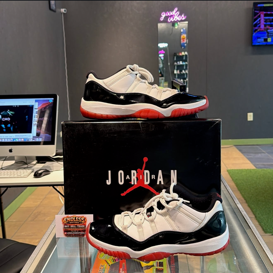 Jordan 11 Low Concord Bred