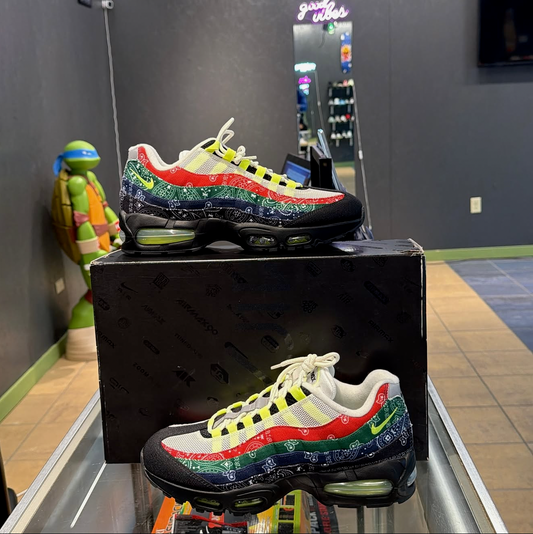 Nike Air Max 95 OG Paisley Bandana