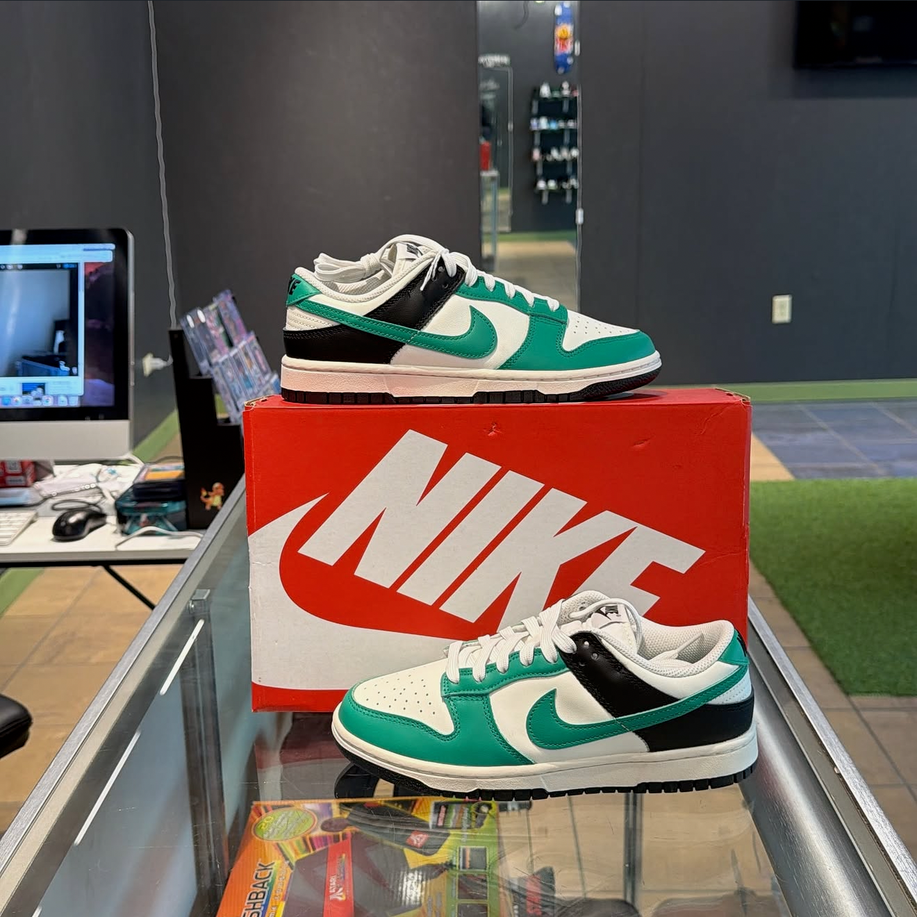 Dunk Low Celtics