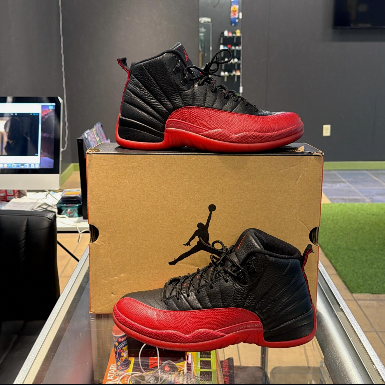 Jordan 12 Flu Game (2016)