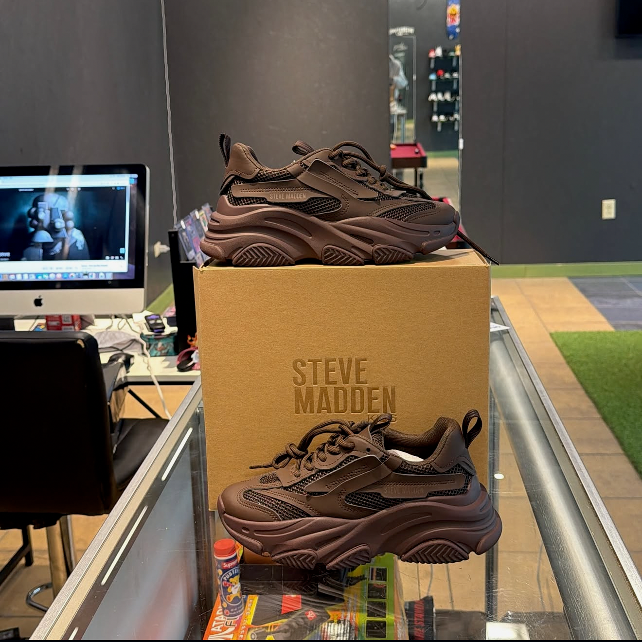 Steve Madden Possession Brown