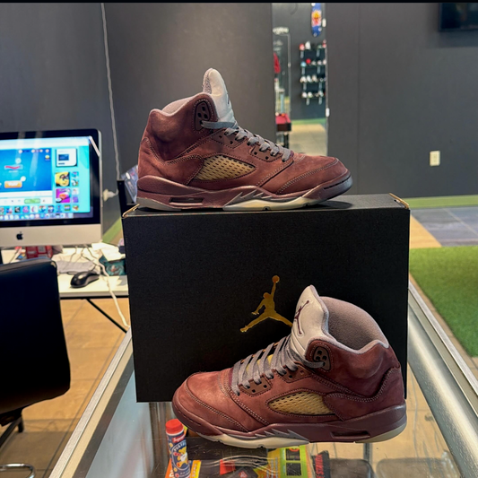 Jordan 5 Burgundy (2023)