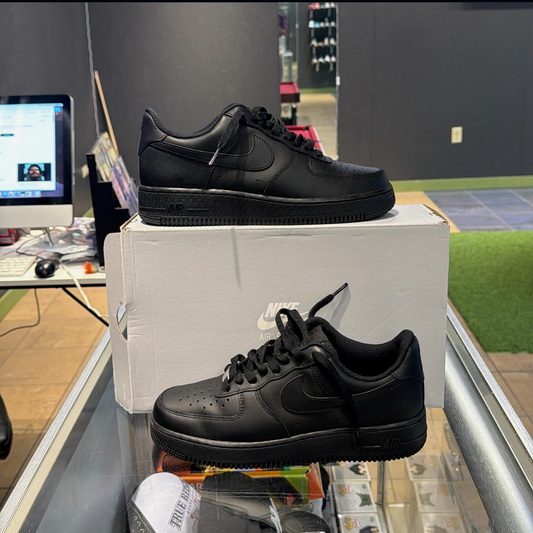Air Force 1 Low 07 Black