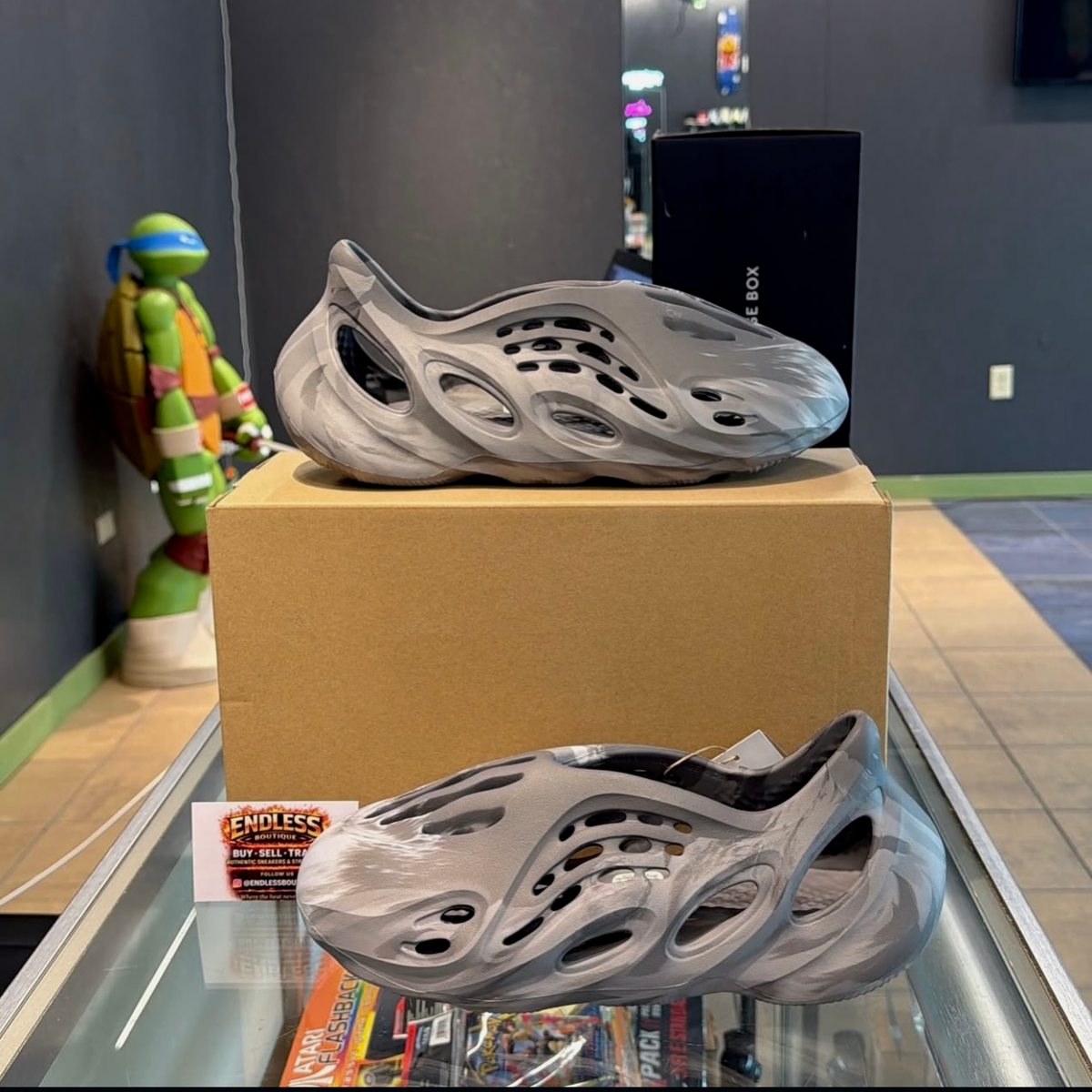 Foam RNNR MX Granite