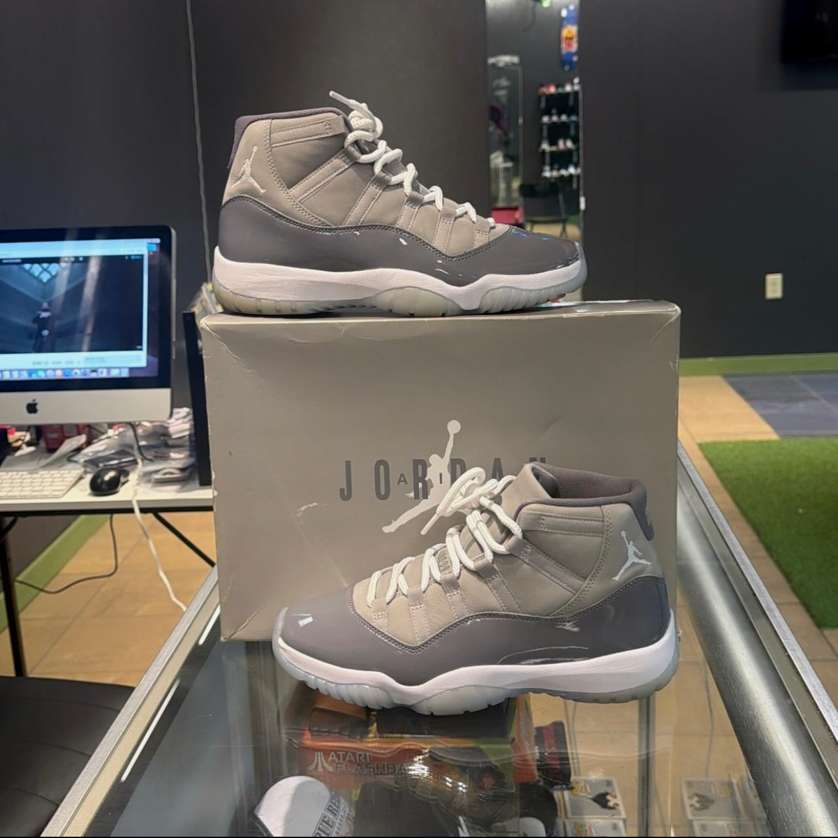 Jordan 11 Cool Grey (2021)