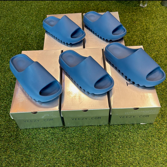 Yeezy Slides Blue